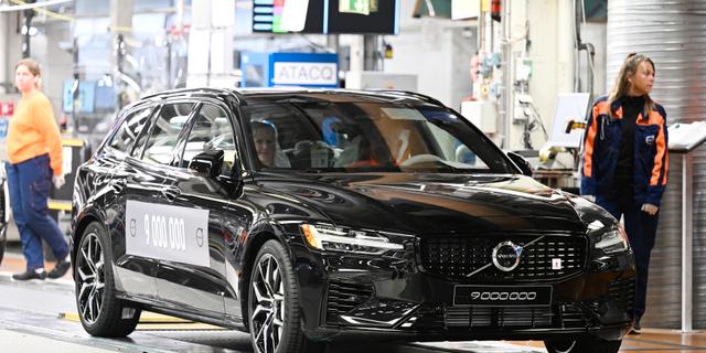 Volvo Cars може зіткнутися із забороною продажів у США через нові обмеження на китайські технології